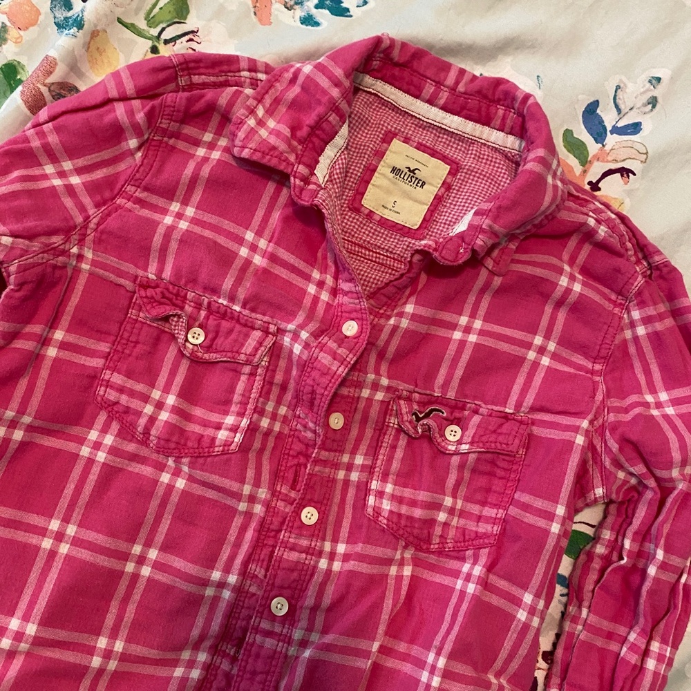 Hollister Long Sleeved Plaid Button Down